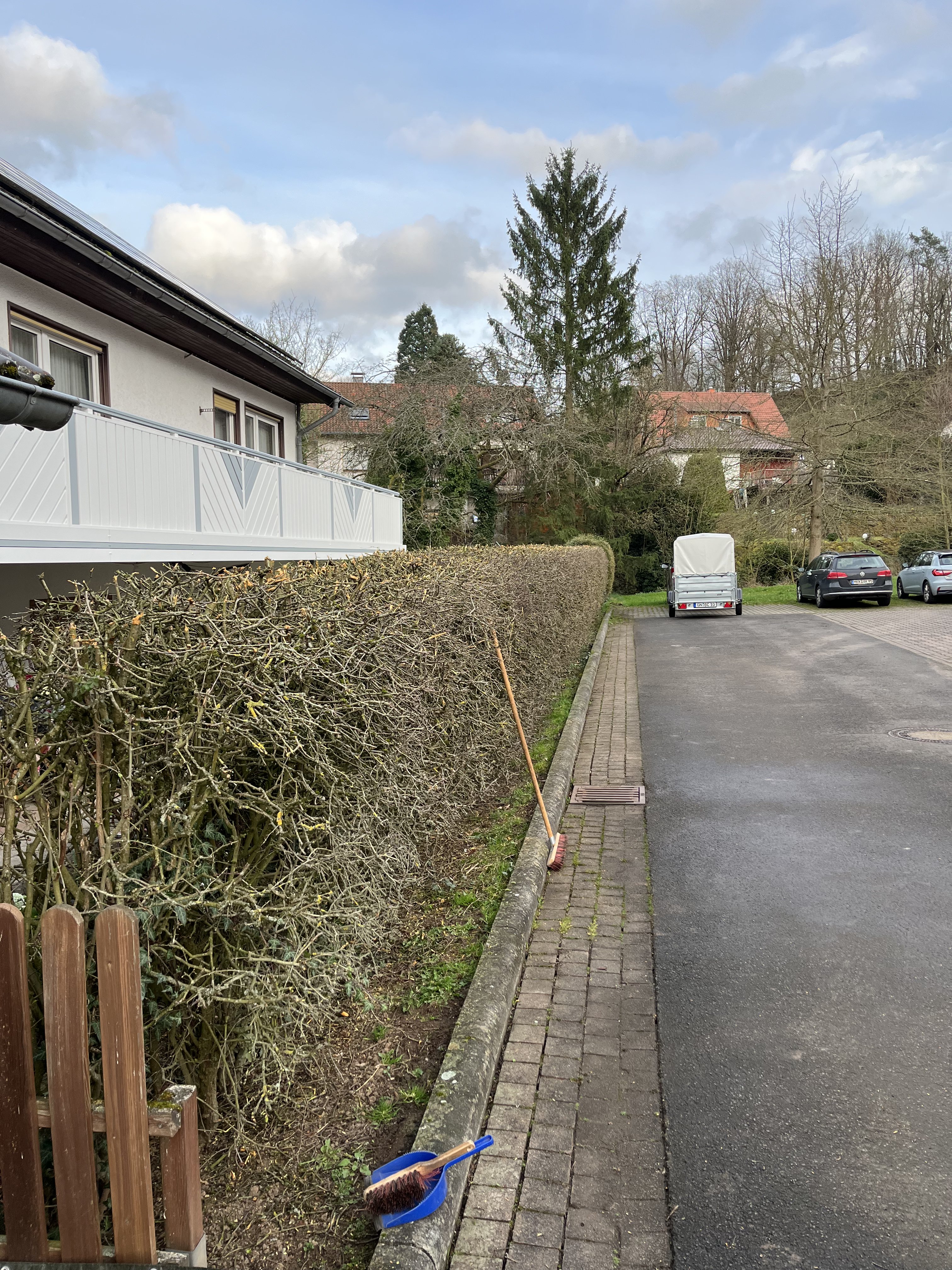 Grünschnitt und Grundstückspflege – GaLa-Grimm